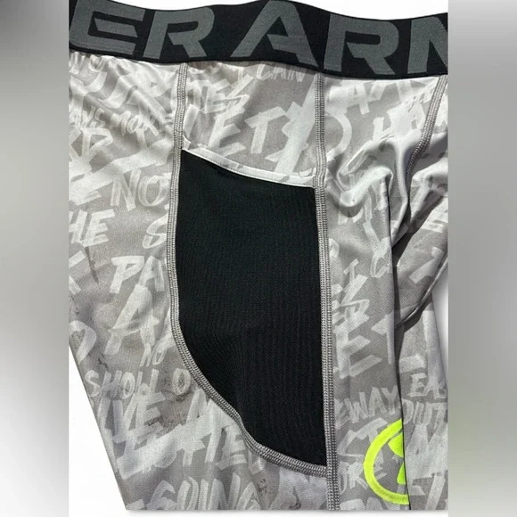 Under Armour HeatGear Alter Ego message Printed Compression Shorts 1382111-011 - Picture 10 of 11